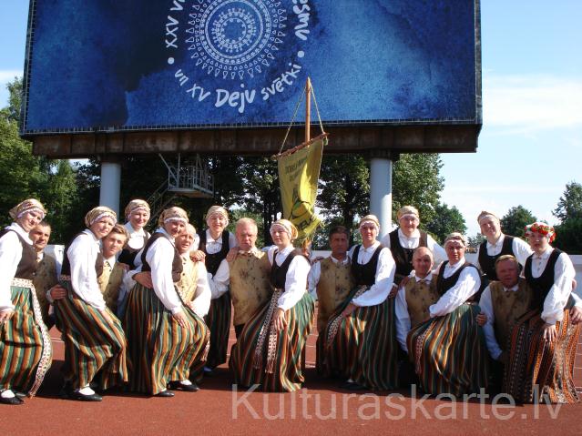 "Dieveris" svētkos